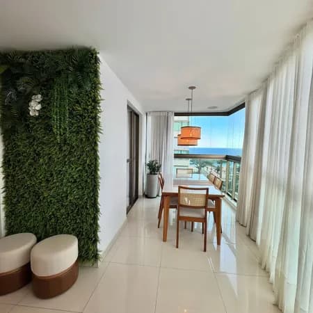 Ed. Mar Dourado - Apto frente mar, 105m², 3 quartos, 1 suíte, 2 vagas, lazer de clube - Praia de Itaparica