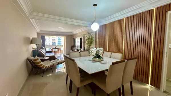 Apto 211m², 4 quartos, 1 suíte, 2 vagas, lazer completo, Praia da Costa