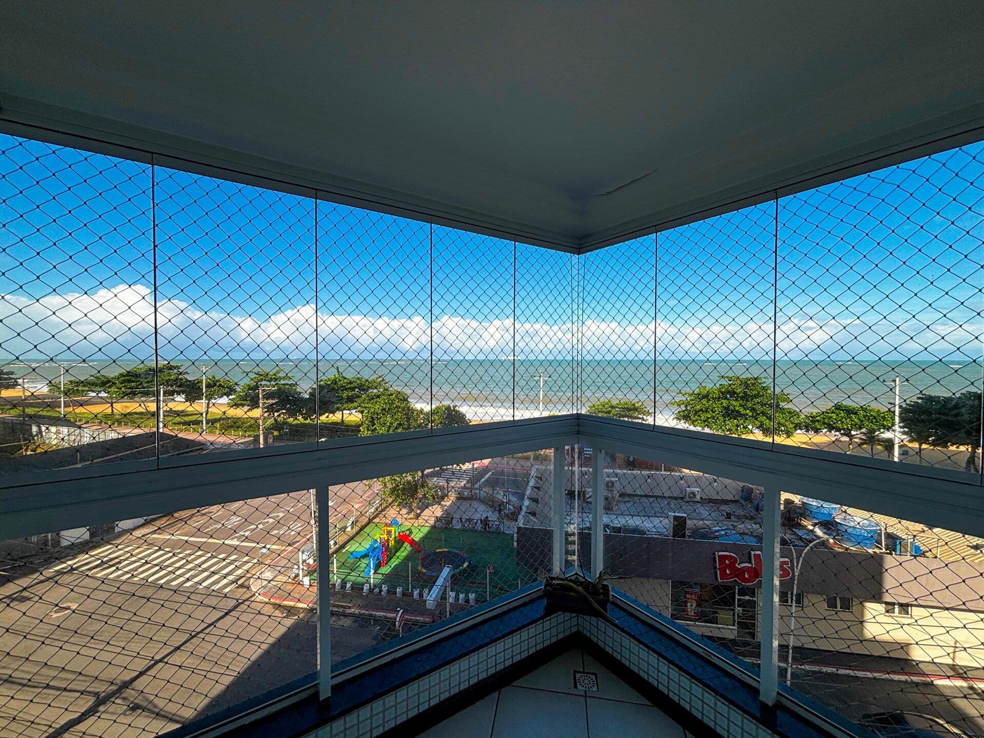 Apartamento 350m², 4 quartos, 3 suítes, 3 vagas - Praia de Itaparica