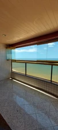 Apartamento frente mar, 50m², 1 quarto, sala cozinha, varanda, 1 vaga, lazer completo