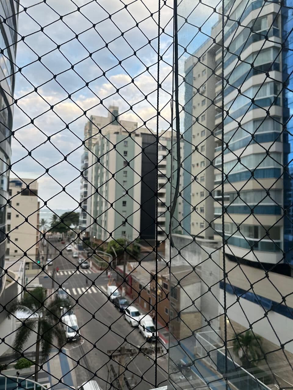 Apartamento vista mar na Praia da Costa, 140m², 3 quartos, 1 suíte, 2 vagas de garagem e lazer completo