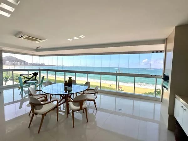Apto frente mar, 250m², 4 suítes, 04 vagas, lazer completo