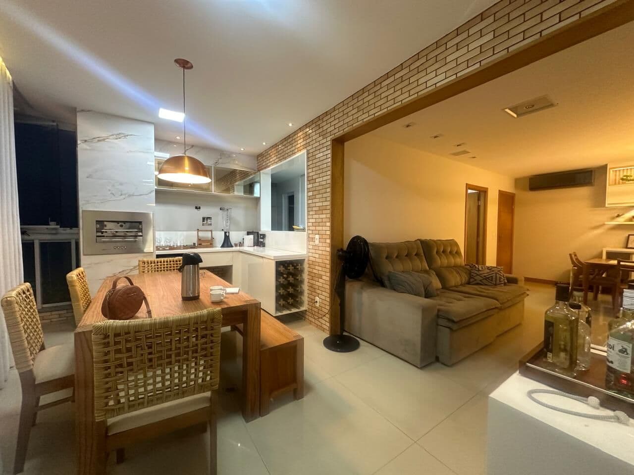 Apartamento no Ed. Anneti Vitali, 3 quartos, 1 suíte, 2 vagas de garagem, lazer de clube Galwan