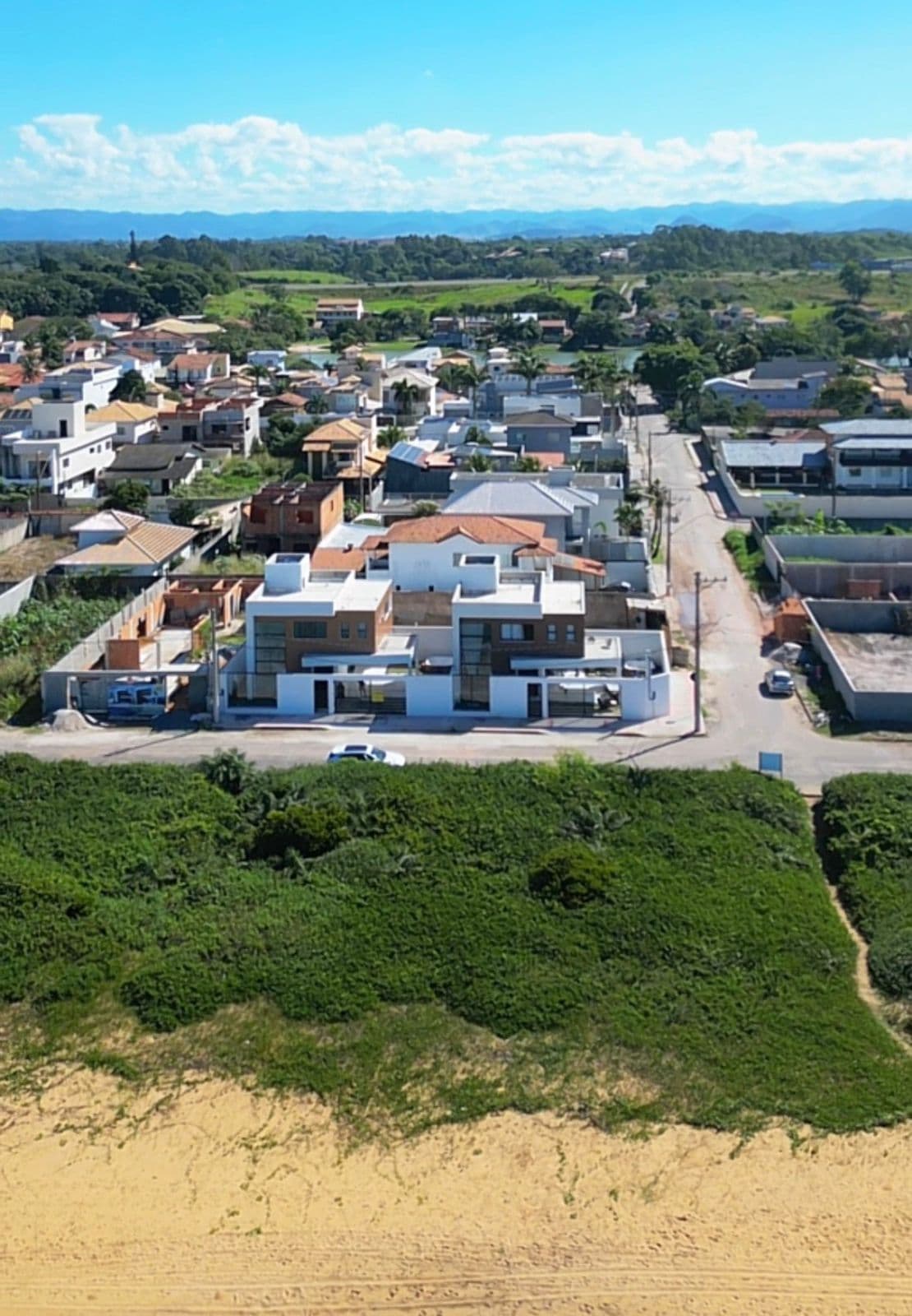 Casa Duplex frente mar em Interlagos, 168m², 3 suítes, Spa; área gourmet, 3 vagas