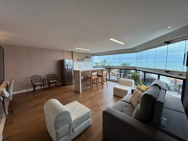 Apartamento frente o mar com 200m², 3 quartos, 2 suítes, 2 vagas de garagem - Praia da Costa