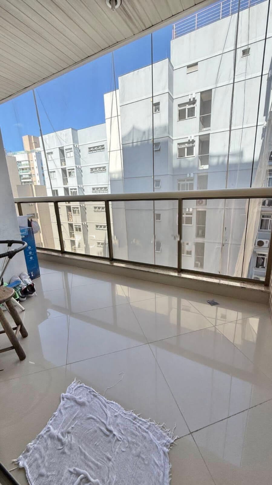 Ed. Ilha de Parma - Praia de Itapuã - Apto 68m², 2 quartos, 1 suíte, 1 vaga, área de lazer