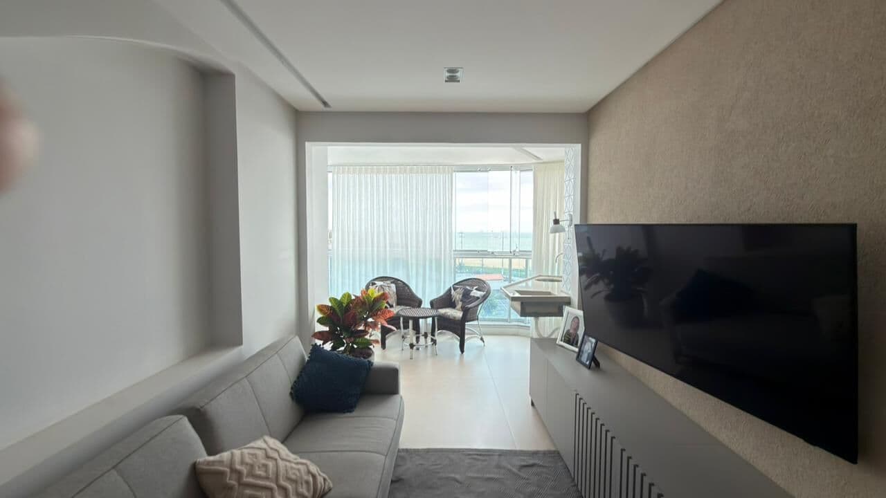 Apartamento 98m², 3 quartos, 1 suíte, varanda, 2 vagas, lazer completo