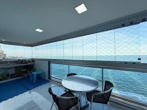 Frente mar em Itaparica – 3 quartos, 1 suíte, 120m², 2 vagas, lazer completo