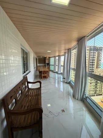 Apartamento de 170m², na praia de Itapuã, 4 quartos, 2 suíte, 4 vaga, lazer de clube