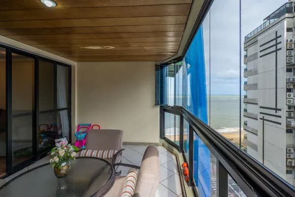 Apartamento 300m², 4 quartos, 2 suítes, Sala de 3 ambientes, 2 vagas