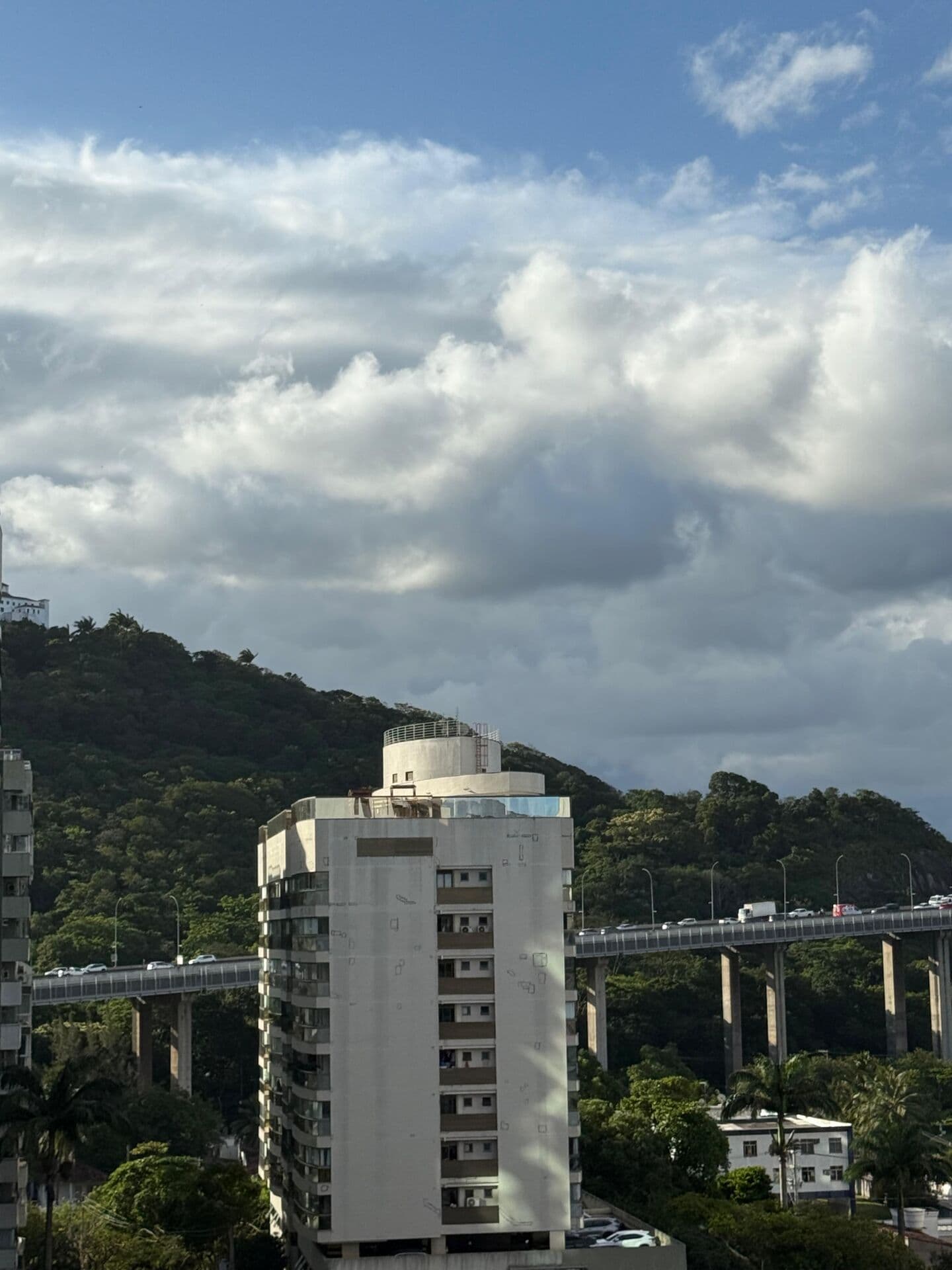 Apartamento no Parque das Castanheiras, porteira fechada, 125m², 3 quartos, 1 suíte, 2 vagas, lazer completo