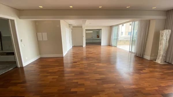 Apartamento Cobertura Praça Villa Lobos com 520m² com vista ao Parque Villa Lobos