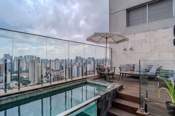 Cobertura Duplex 380m² com Piscina e 5 Vagas