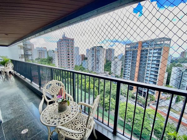 Apartamento á venda 289m² por 5mil o m²!
