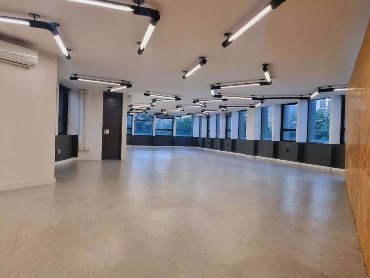 Sala comercial a venda no Edifício Beira Rio