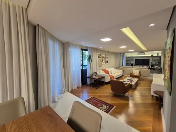 Apartamento 200m² Reformado à Venda