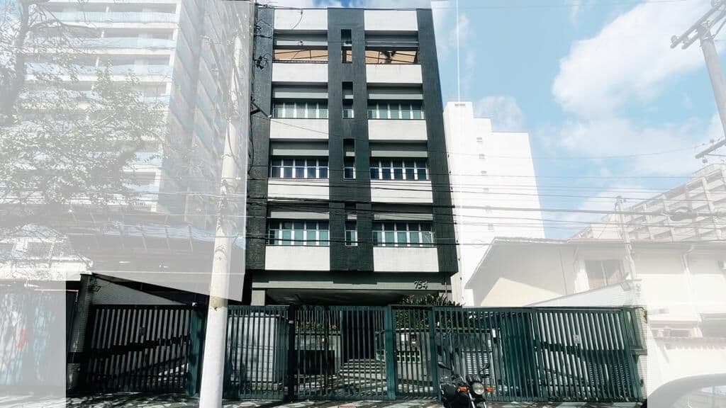 Prédio/Edifício Inteiro em São Paulo - Moema