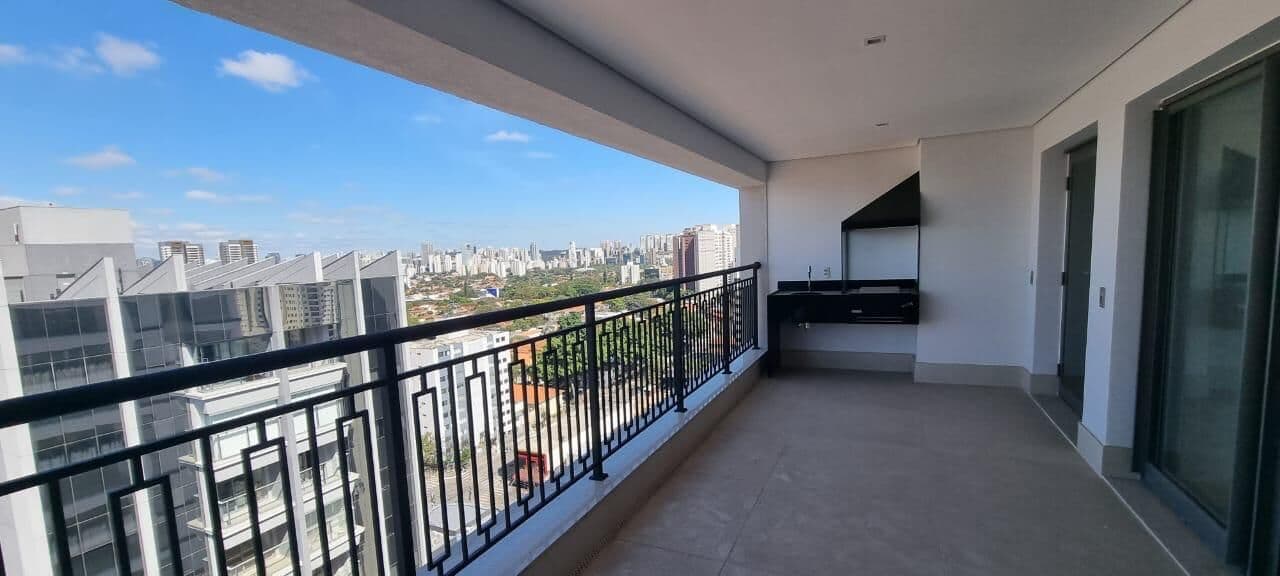 Apartamento 149m² no Contrapiso com 3 Suítes e 2 Vagas em Moema