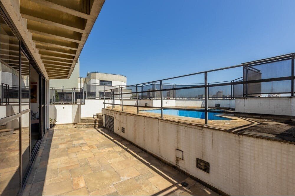 Cobertura na Vila Mariana com Piscina