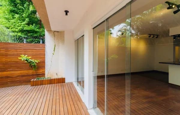 Casa 300m² em Condomínio