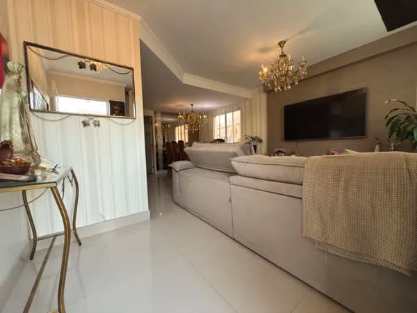 Casa 3 Dorms (1 Suíte) com Quintal Coberto e Churrasqueira – Cotia