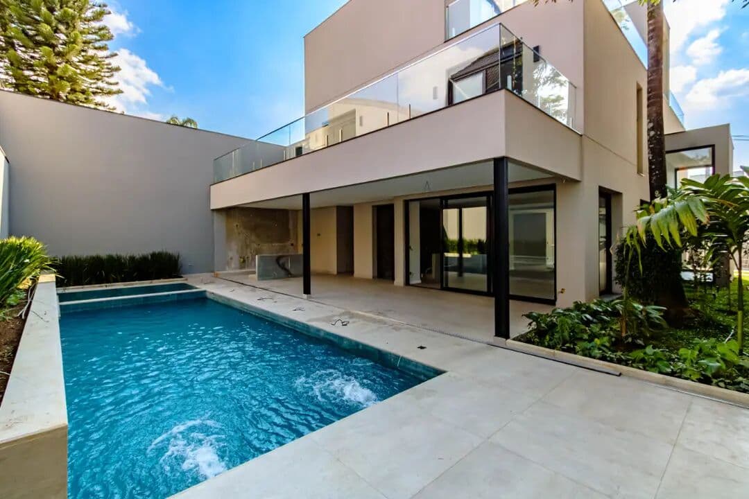 Casa Alto Padrão à Venda - Jardim Luzitania