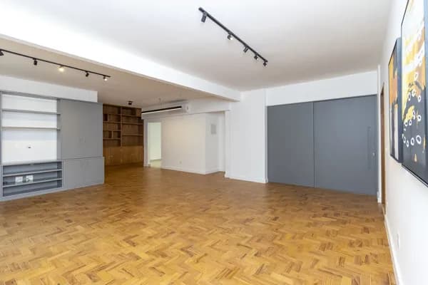 Apartamento em São Paulo - Jardim Paulista