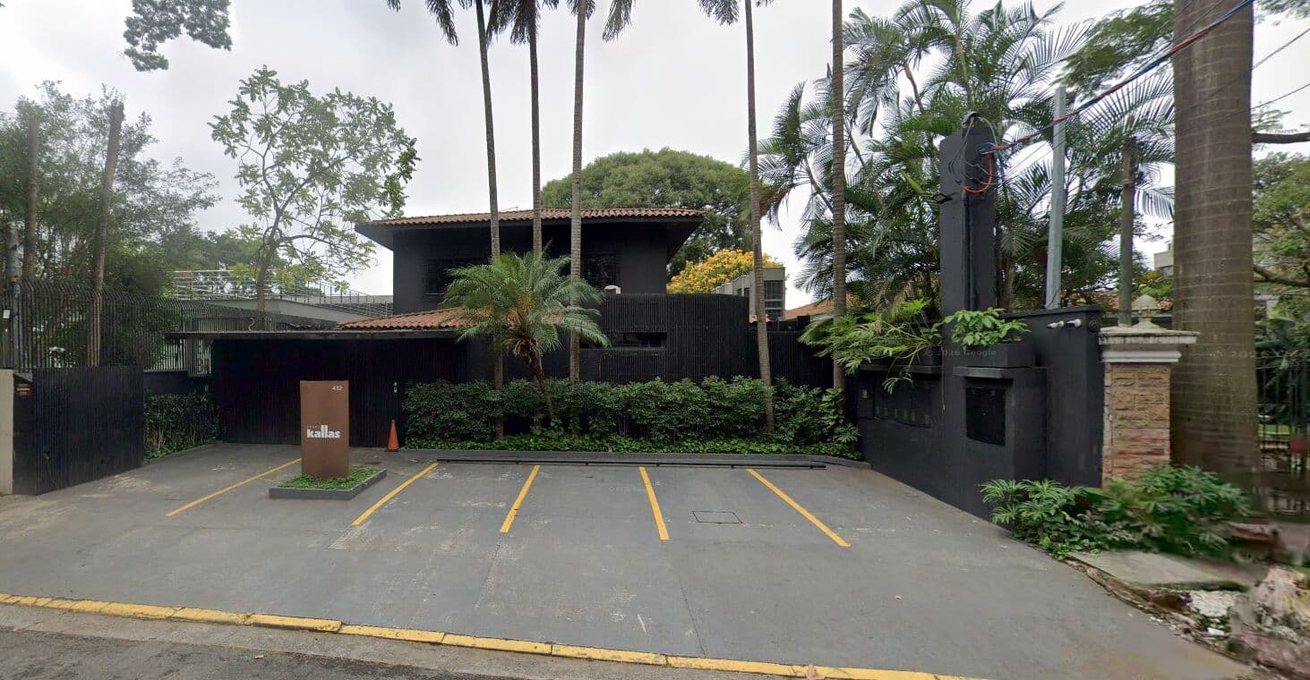Casa Comercial Alto Padrão