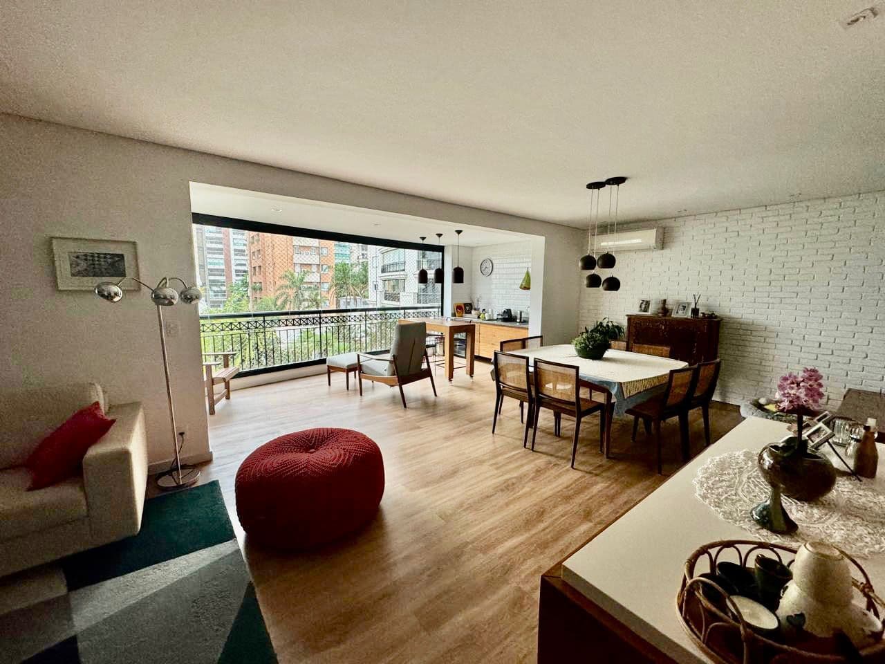 Apartamento Alto Padrão em Moema, São Paulo/SP