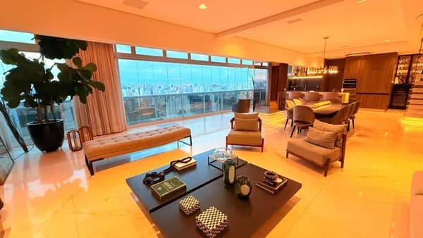 Apartamento à Venda no Horizonte JK