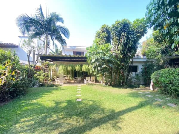 Casa para reformar no bairro Cidade Jardim