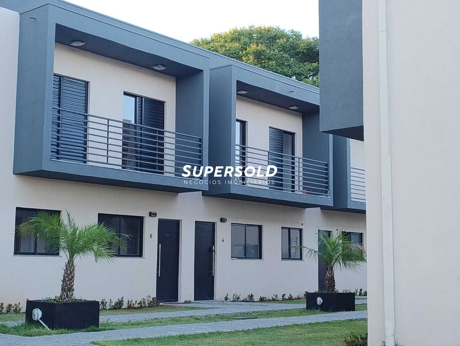 Casa nova à venda em condomínio fechado de vila em Sousas – 2 suítes | R$ 490.000