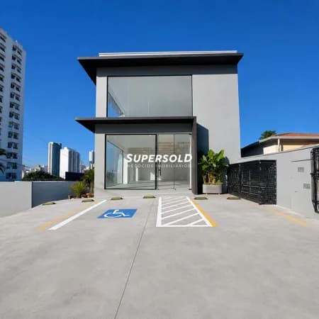 Ponto Comercial de esquina para aluguel no Taquaral - Campinas.