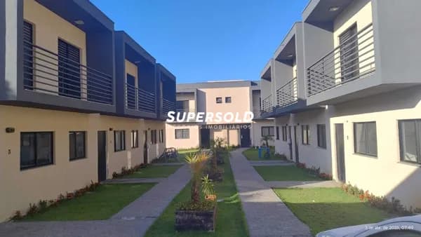 Casa nova à venda em condomínio fechado de vila em Sousas – 3 quartos sendo 1 suíte | R$ 800.000