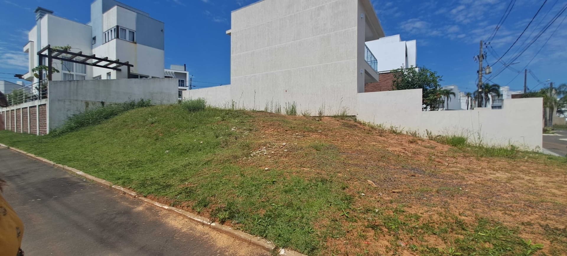 Terreno em Condomínio Residencial no Verdes Campos