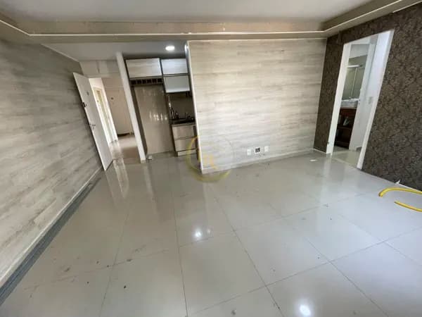 Apartamento térreo com 03 Dorms