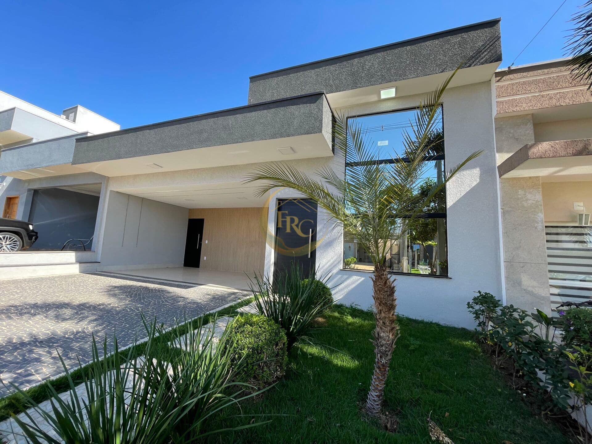 Casa Térrea em Residencial Real Parque