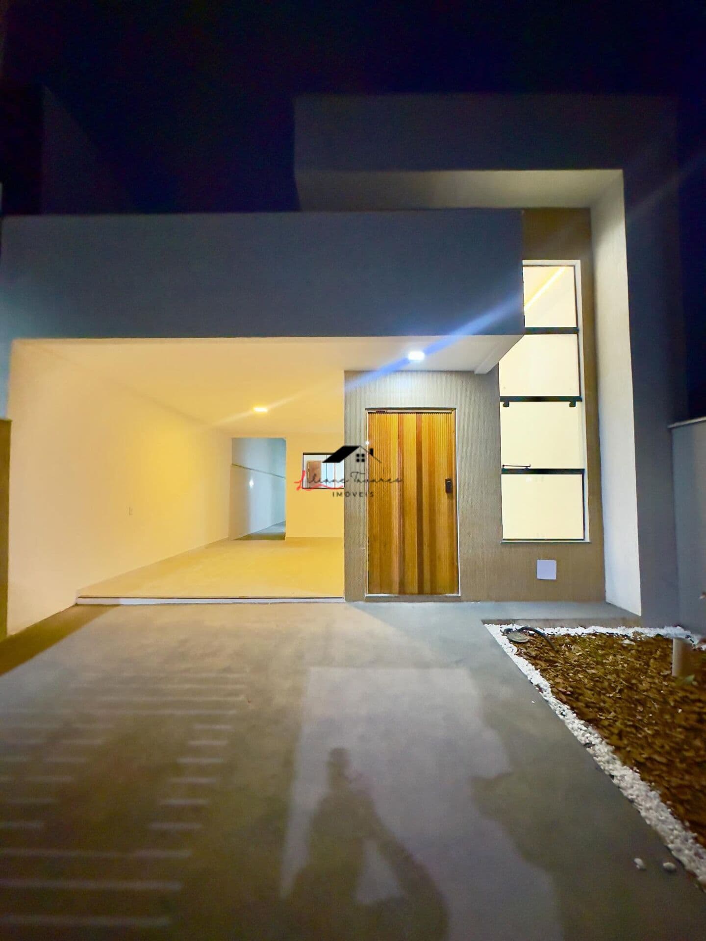 Seu lar com 3 suítes próximo à praia em Itaipuaçu, Maricá/RJ Casa moderna, bem localizada e pensada para quem busca conforto, praticidade e qualidade de vida. R$695.000 Aceita financiamento bancário ✅