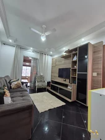 CASA SOBRADO COM ÁREA GOURMET NO JARDIM CRISTIANE!!!