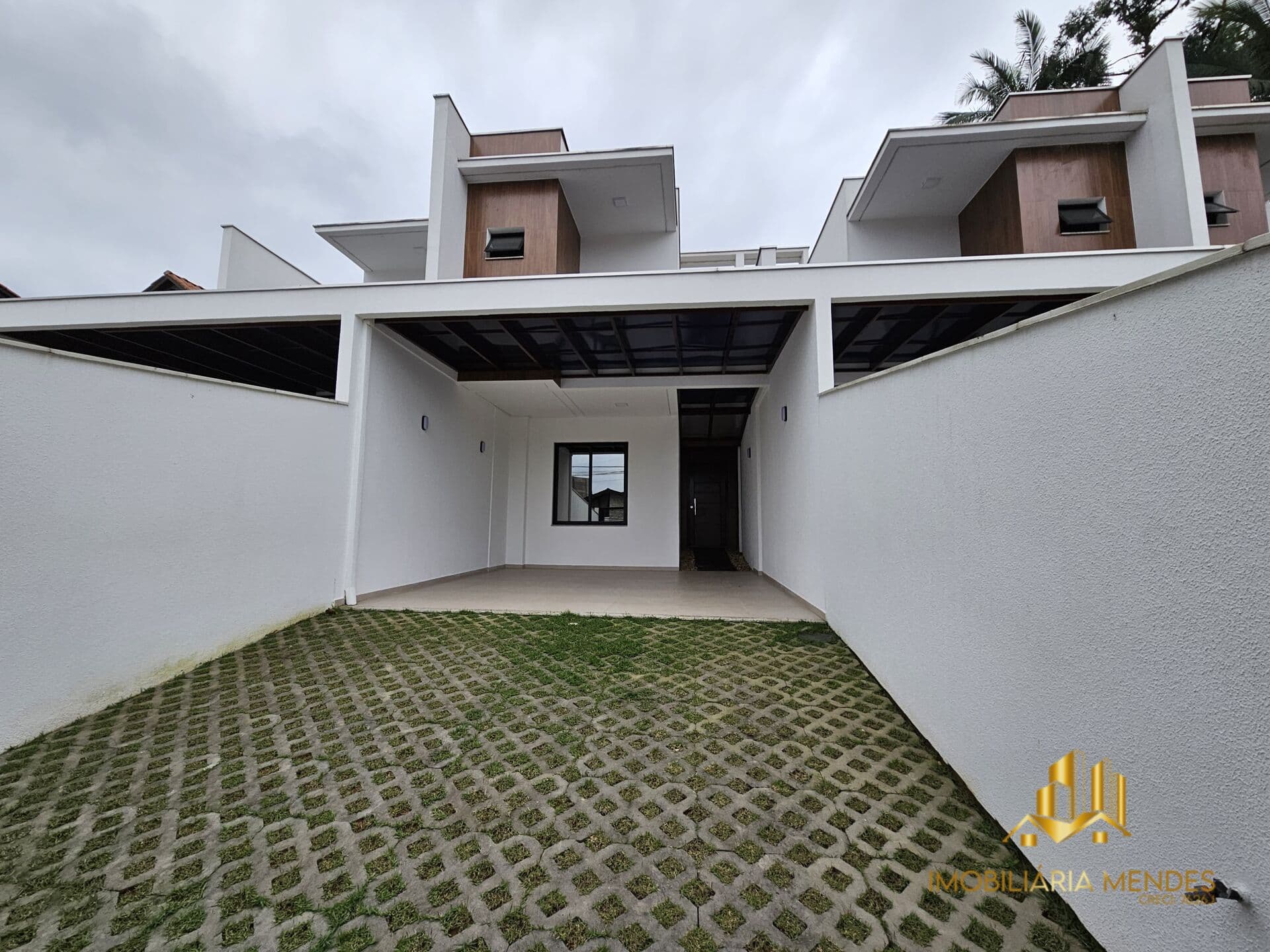 Casa Geminada em Atiradores, Joinville/SC