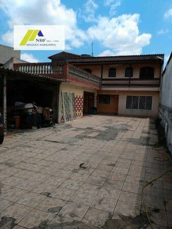 Sobrado Padrão para Venda em Jardim Adutora São Paulo-SP