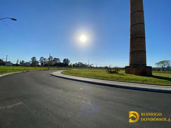 Terreno Lote com Parcelamento Direto, confira PARQUE DA CHAMINÉ LOTEAMENTO