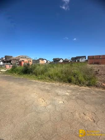 Lote/Terreno em Forquilhinha - Santa Cruz
