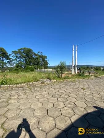 Terreno a venda no Lot. Altos da Floresta