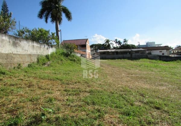 Terreno à venda em Camboriú/SC