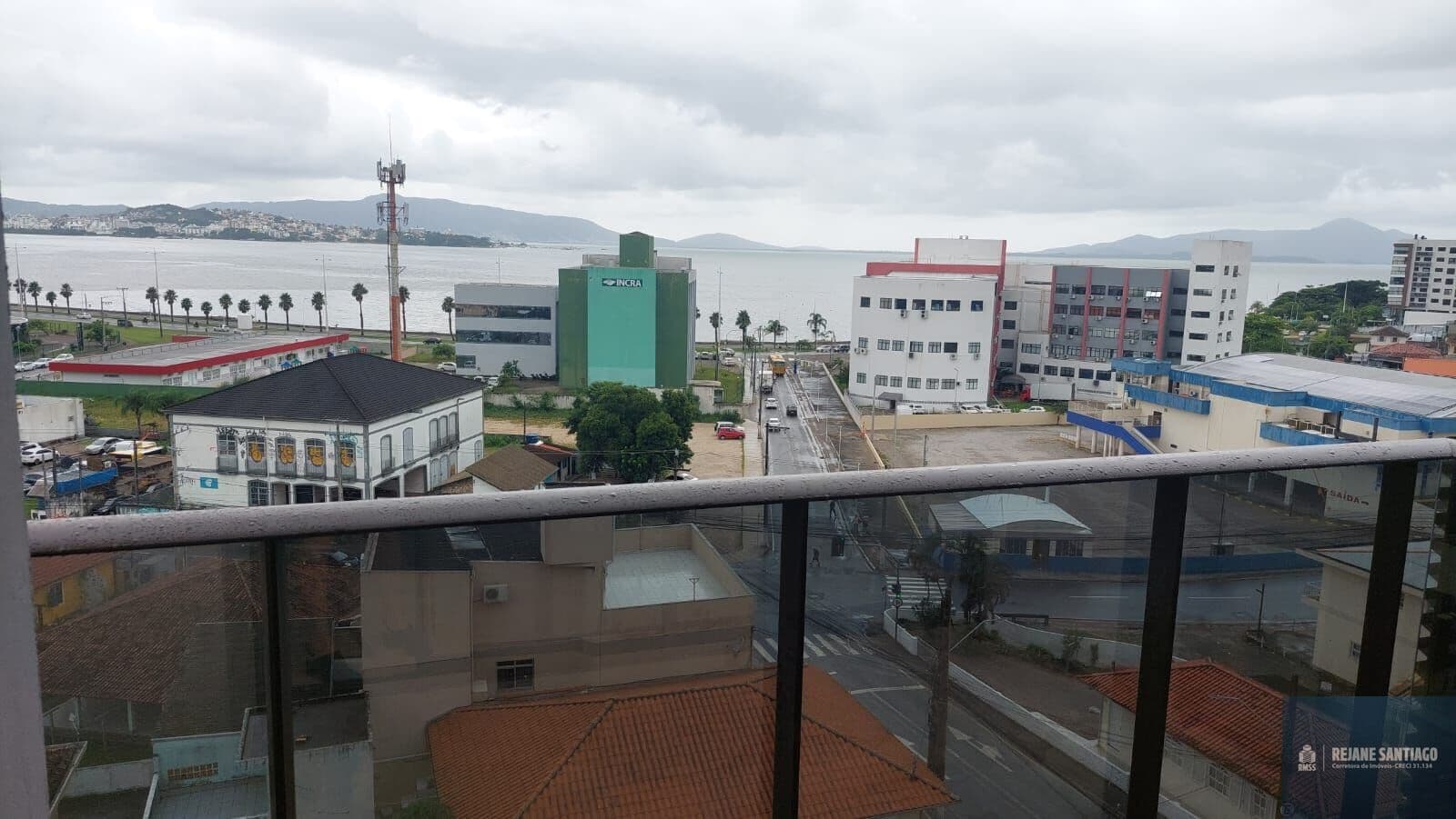 Apartamento de cobertura novo, 3 suítes no bairro Praia Comprida, São José/SC