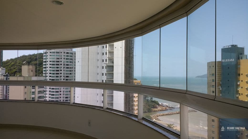 Apartamento vista mar 3 suítes, 2 garagens, em Pioneiros, Balneário Camboriú/SC