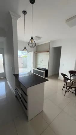 Apartamento mobiliado para venda, 2 quartos e 1 garagem, no Centro, Balneário Camboriú/SC