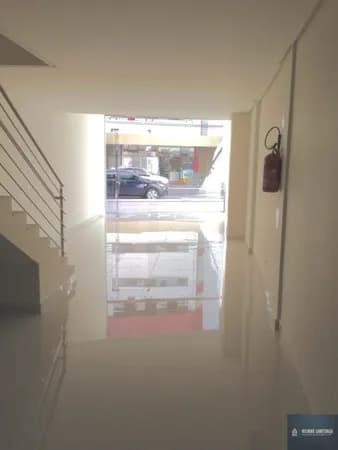 Sala Comercial Alugada na Avenida Brasil em Balneário Camboriú