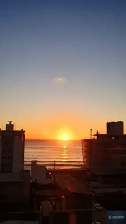 Apartamento Duplex, 3 suítes, 2 vagas em Praia Brava de Itajaí, com Vista para o mar.
